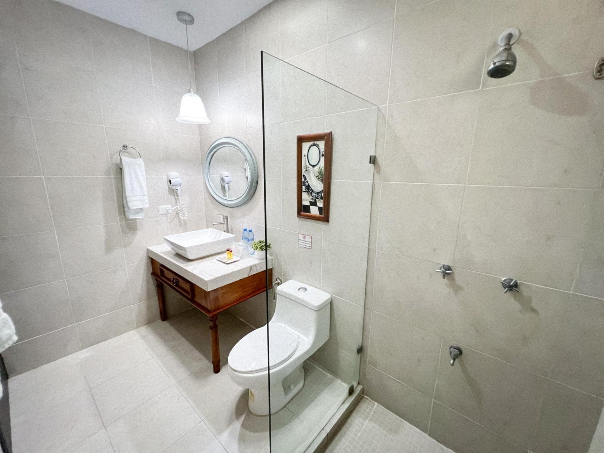 Hotel Fundadores Valladolid  Dış mekan fotoğraf