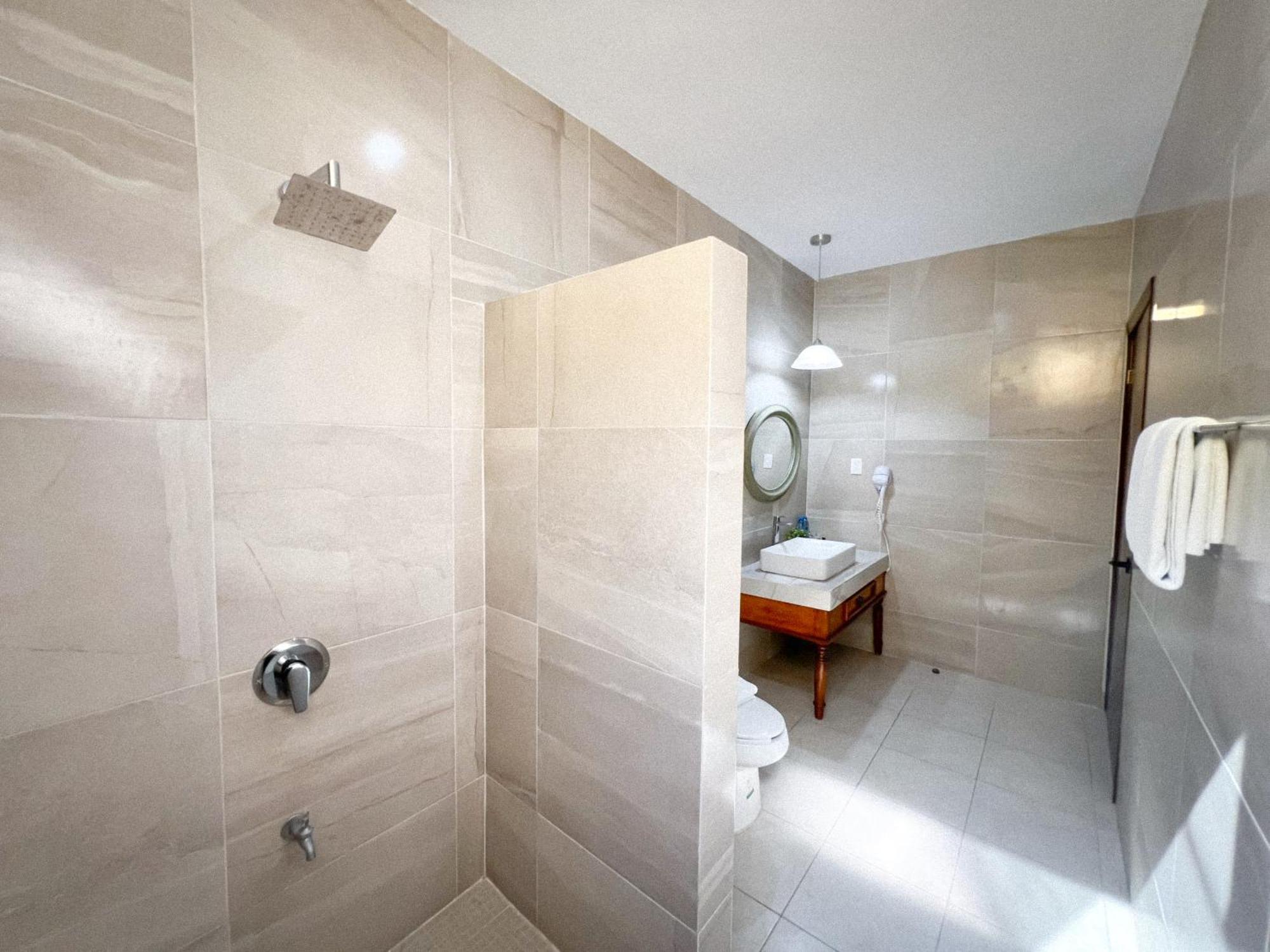 Hotel Fundadores Valladolid  Dış mekan fotoğraf