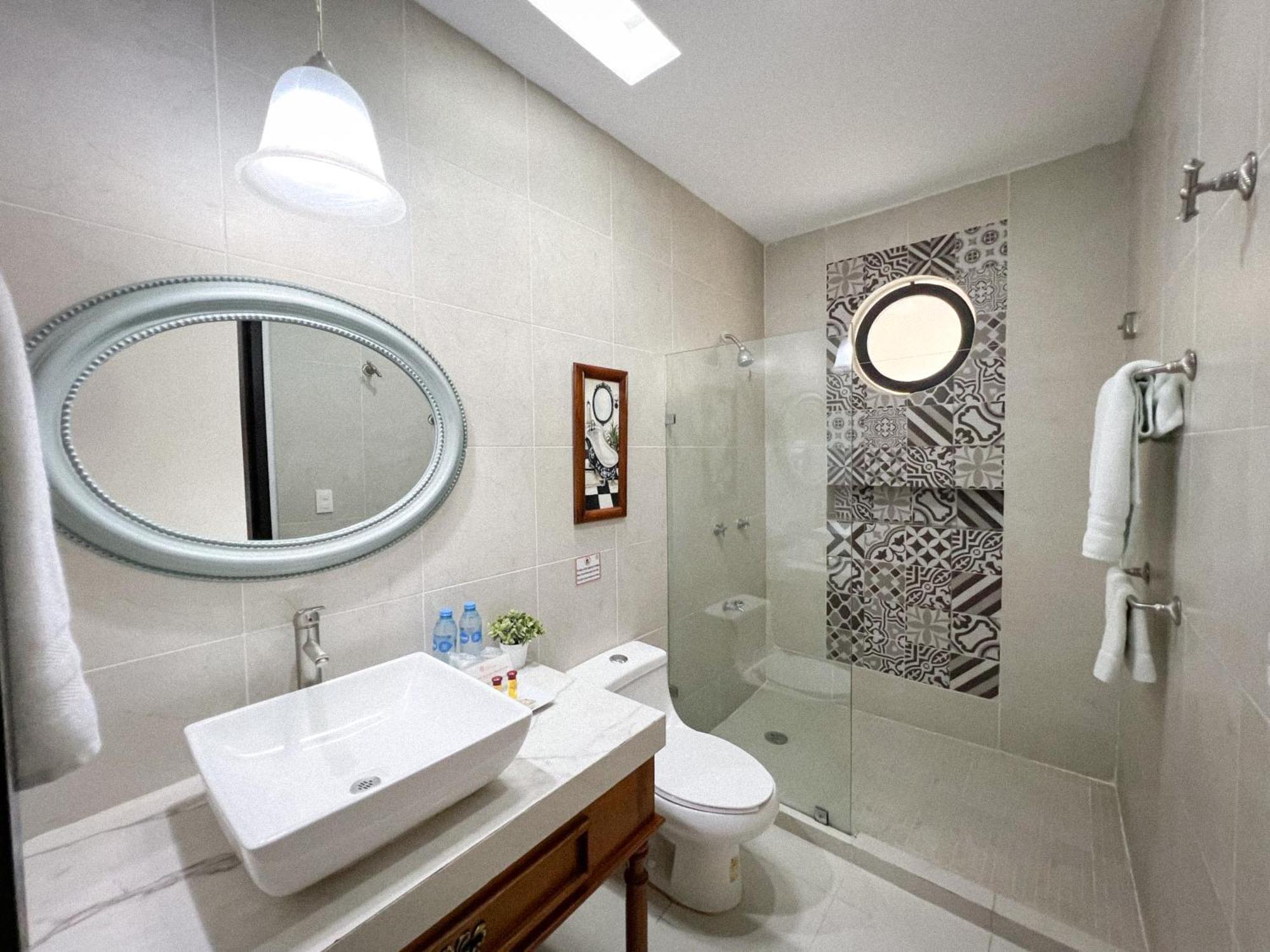 Hotel Fundadores Valladolid  Dış mekan fotoğraf