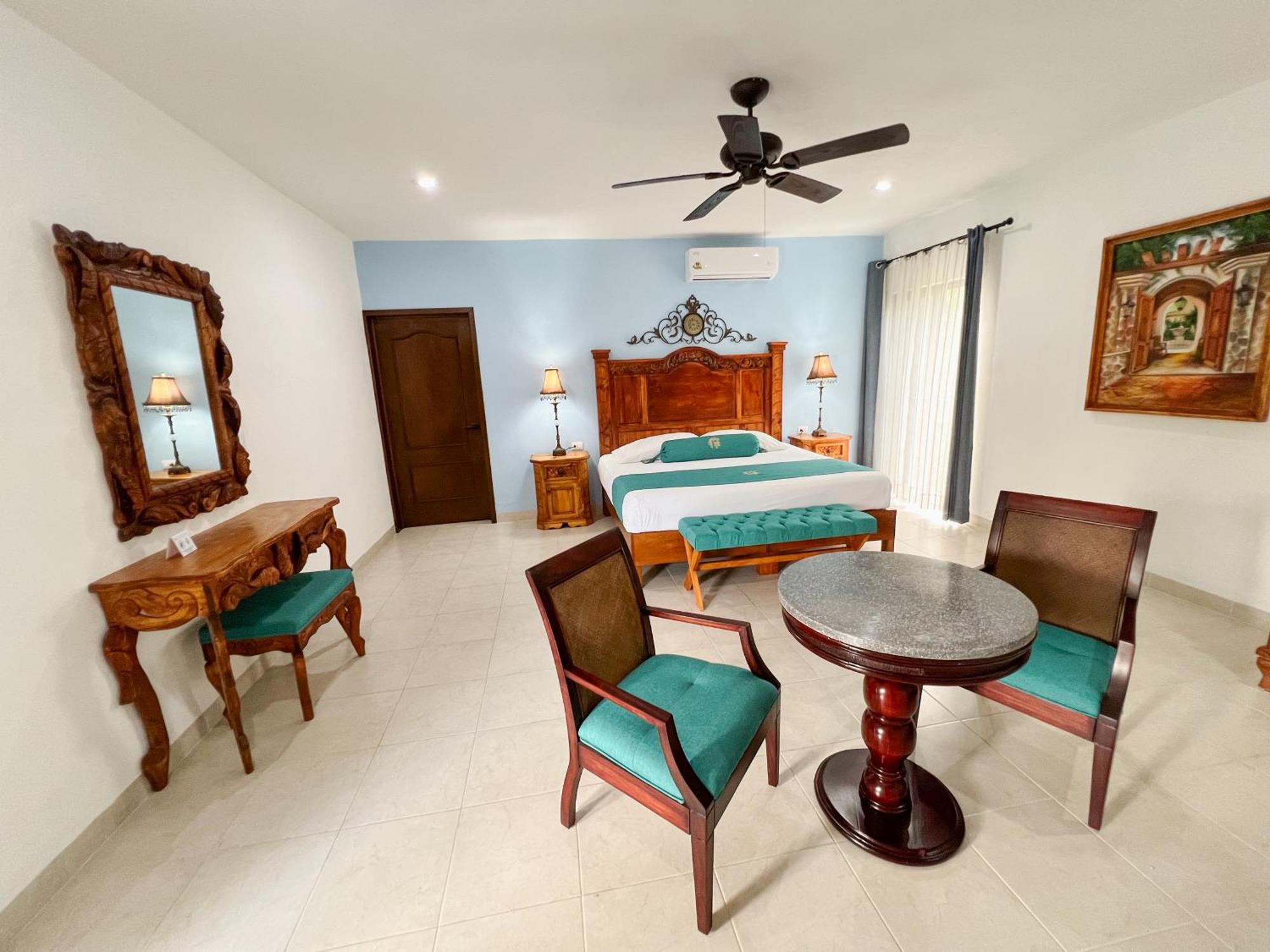Hotel Fundadores Valladolid  Dış mekan fotoğraf